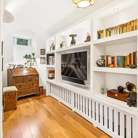 Amanzi Art House, African Soul, Charming 1bdr By Altoluxo Short Lets & Serviced With Free Wifi & Parking Appartamento Bristol