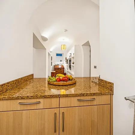 Lägenhet Amanzi Art House, African Soul, Charming 1bdr By Altoluxo Short Lets & Serviced With Free Wifi & Parking Bristol