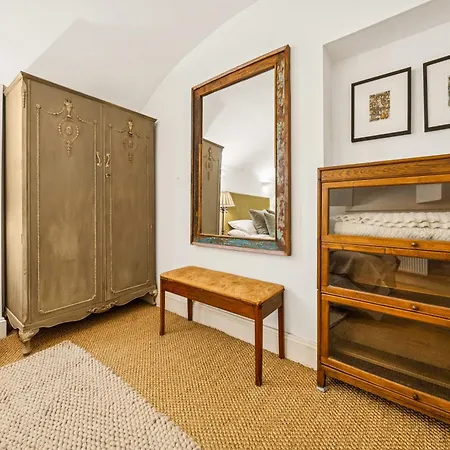 Lejlighed Amanzi Art House, African Soul, Charming 1bdr By Altoluxo Short Lets & Serviced With Free Wifi & Parking