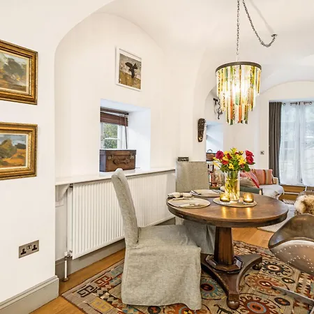 Apartamento Amanzi Art House, African Soul, Charming 1bdr By Altoluxo Short Lets & Serviced With Free Wifi & Parking *