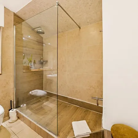 Amanzi Art House, African Soul, Charming 1bdr By Altoluxo Short Lets & Serviced With Free Wifi & Parking Apartamento *